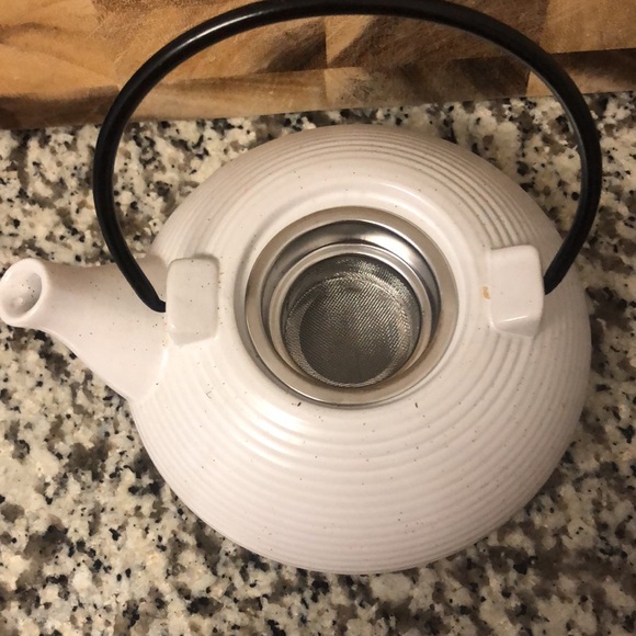 NWOT tea pot steeper - Picture 3 of 9